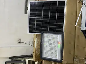 200W Integrated Solar Streetlight