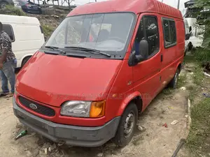 Ford Transit 2002 Red