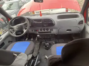 Ford Transit 2002 Red