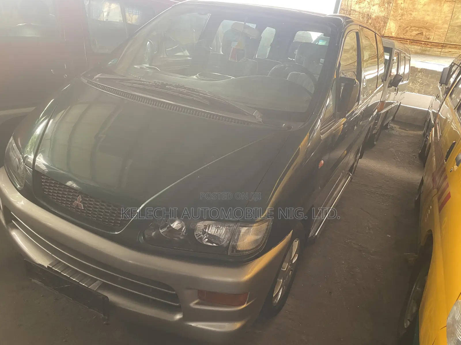 Mitsubishi Space Gear 2003 Green