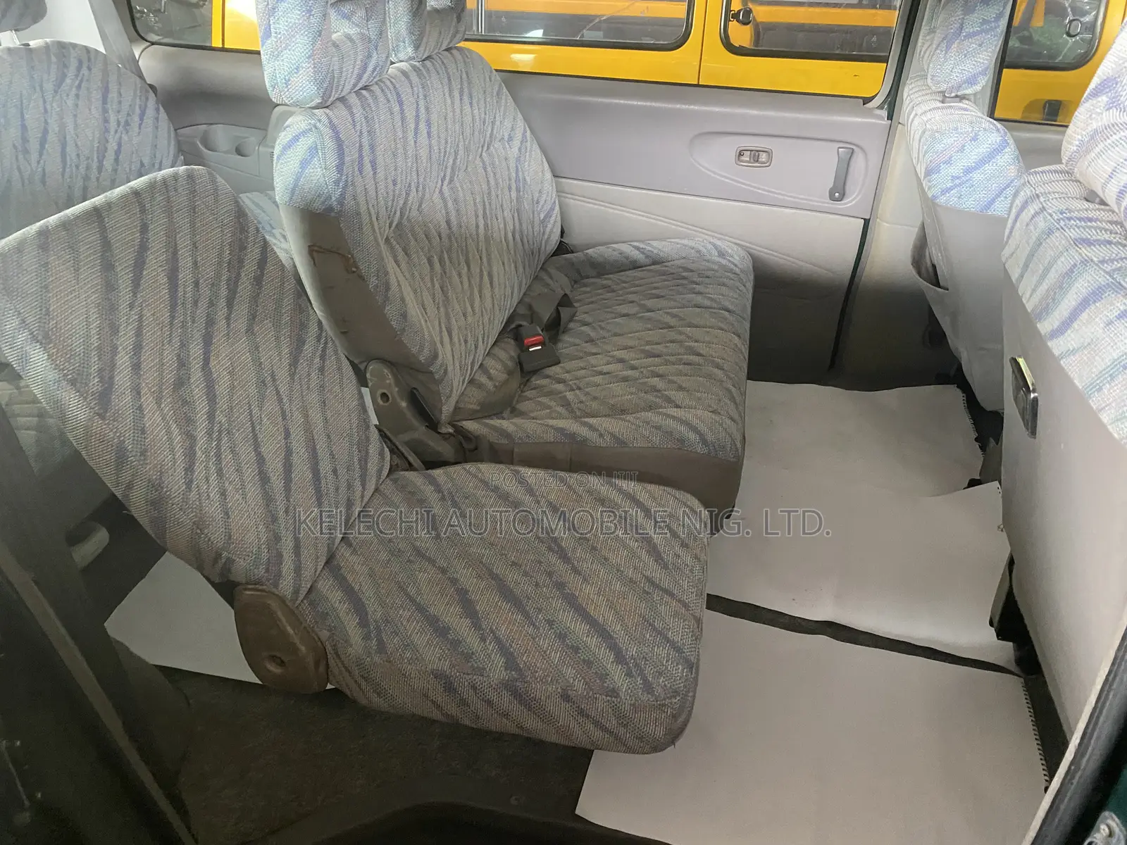 Mitsubishi Space Gear 2003 Green