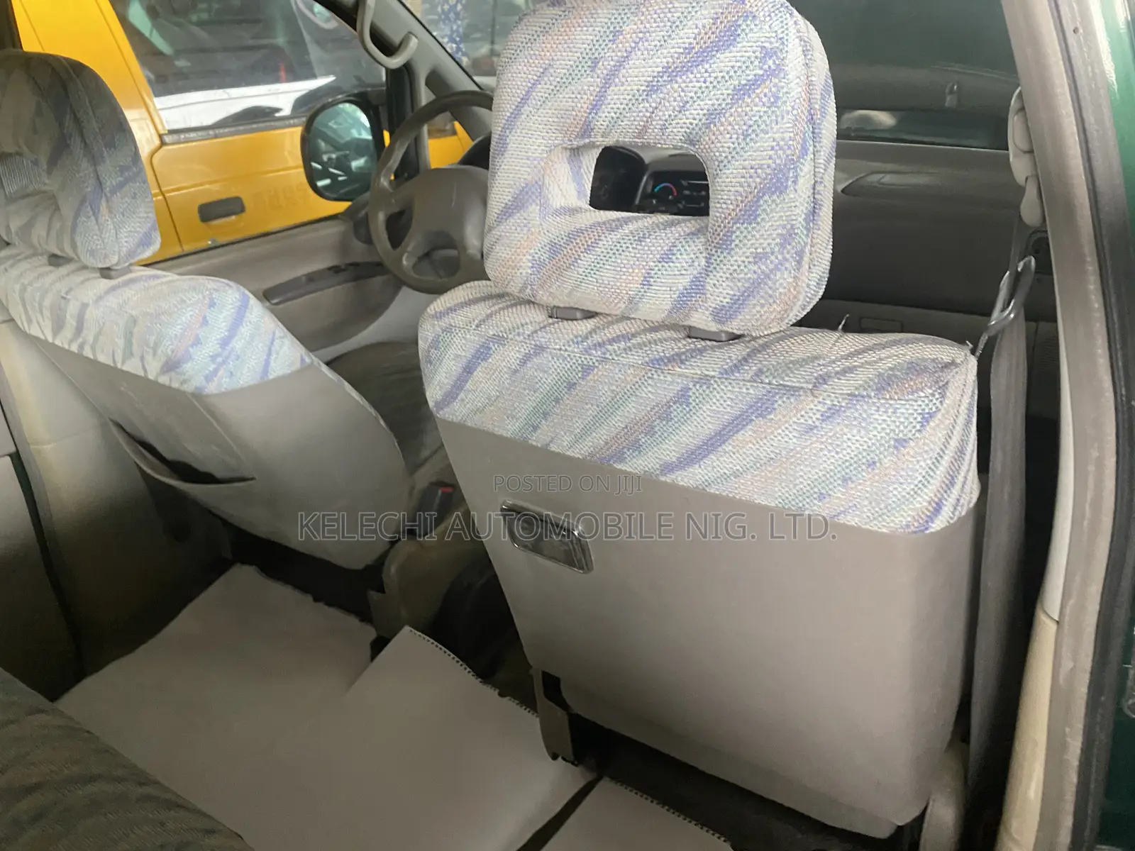 Mitsubishi Space Gear 2003 Green