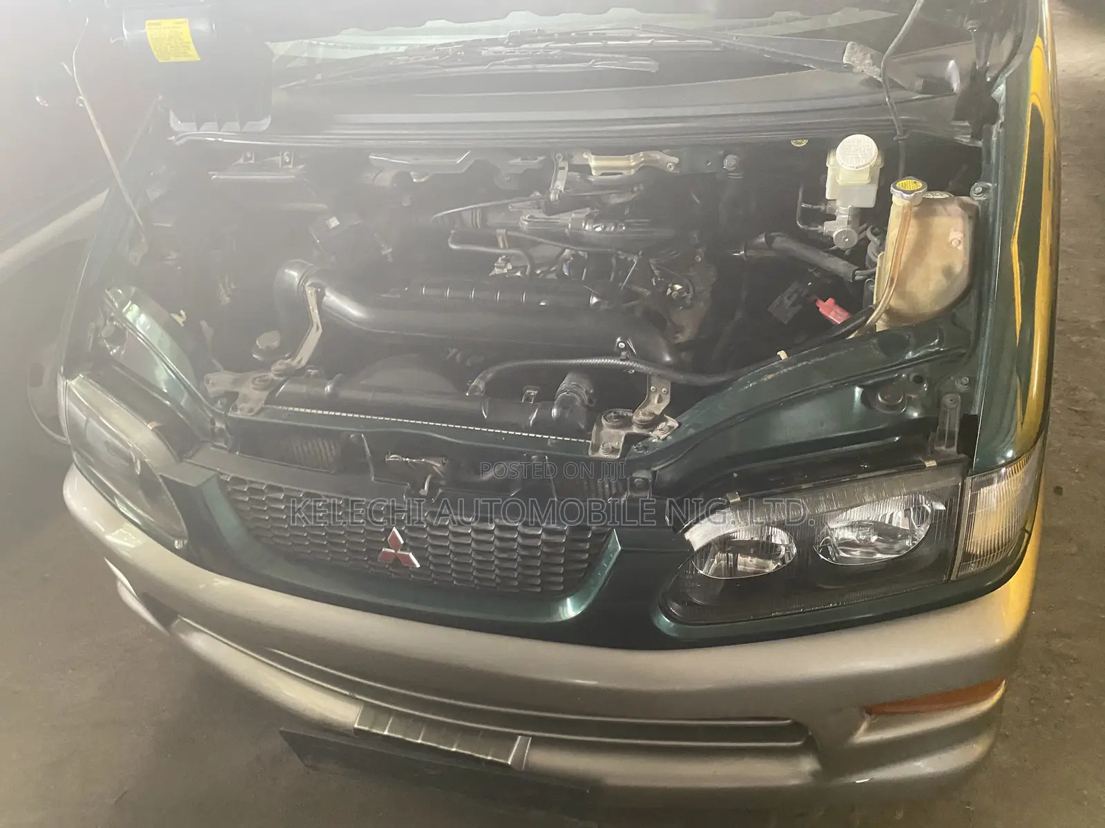 Mitsubishi Space Gear 2003 Green