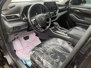 Toyota Highlander XLE 2021 Black