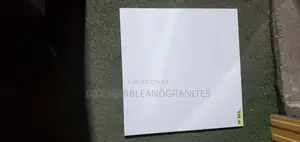 Spanish 60x60 14mm Thickness Vitrified Tiles