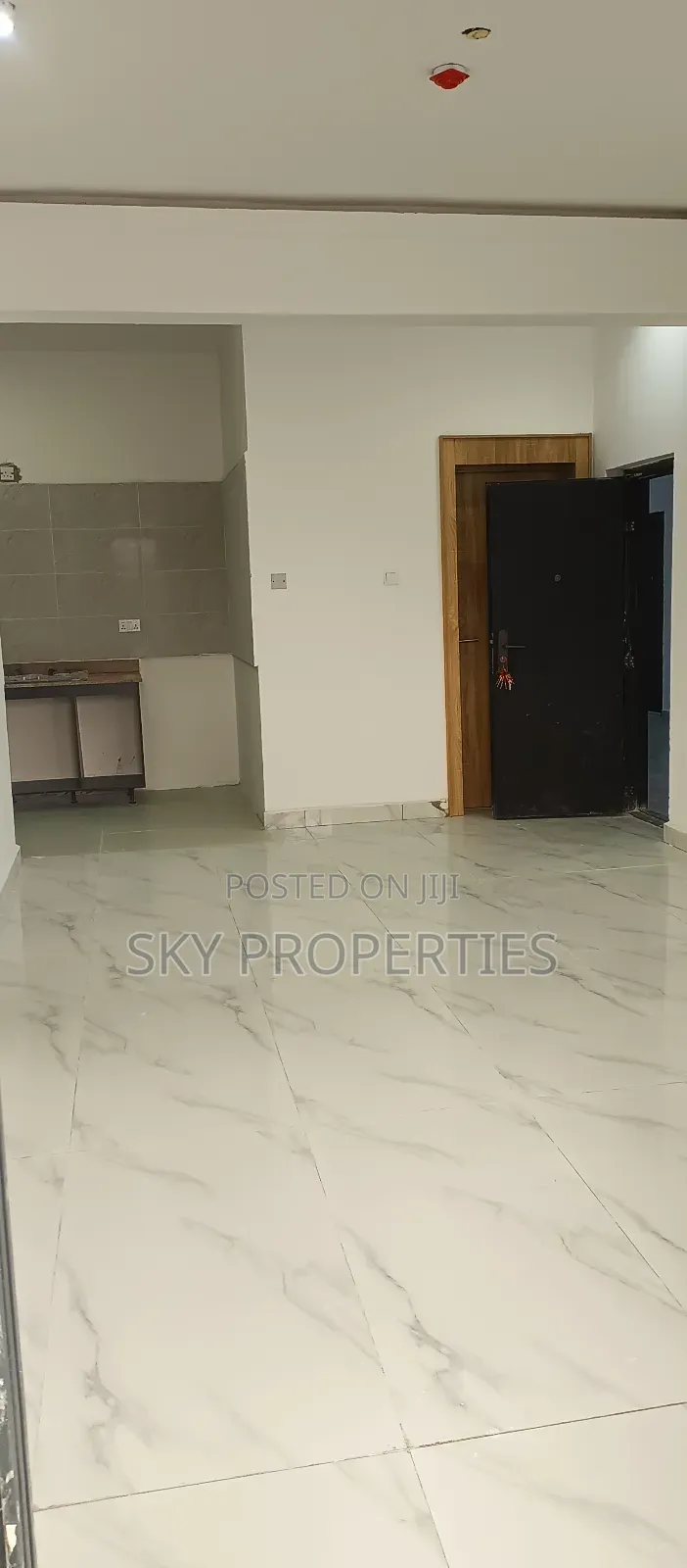 1bdrm Apartment in Lekki Fhase1 for sale