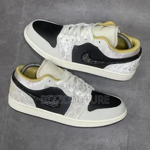 Original AIR JORDAN 1 Low SE Beaded Swoosh Available Instore