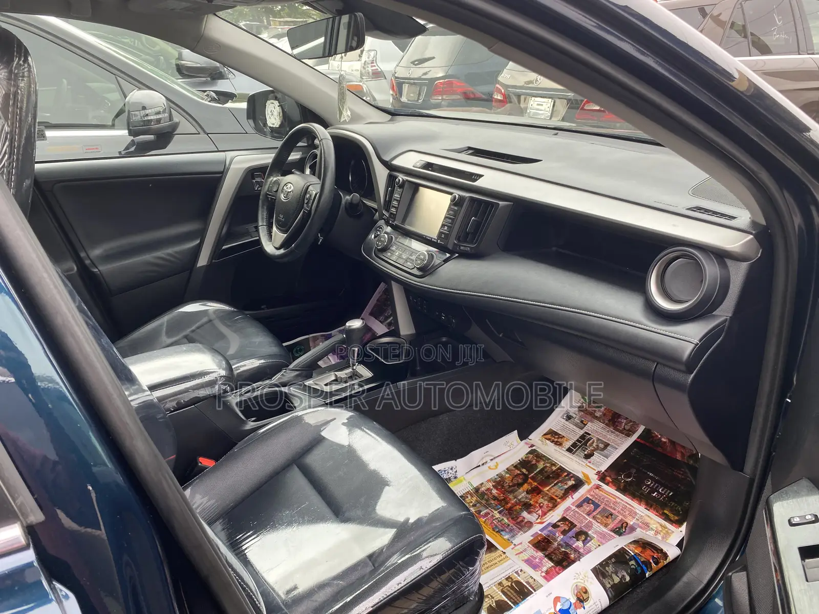 Toyota RAV4 2018 Blue