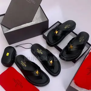 Hermes X Valentino Slipers