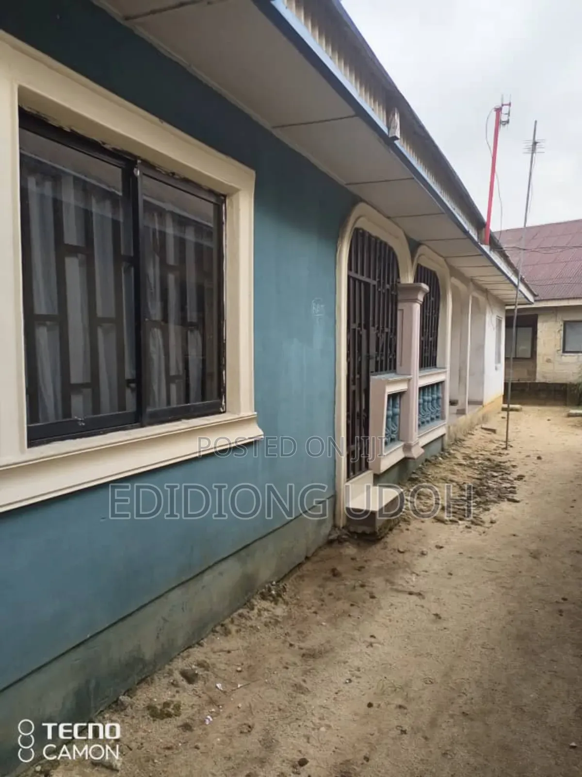 1bdrm Block of Flats in Abak Road / New for sale