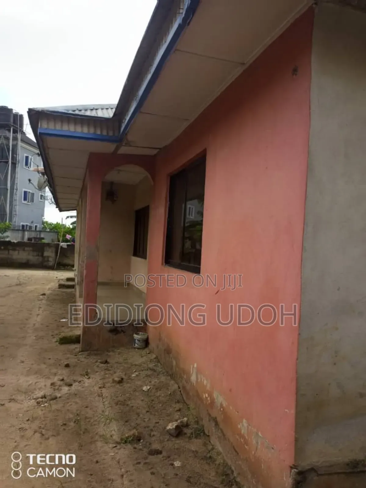 1bdrm Block of Flats in Abak Road / New for sale