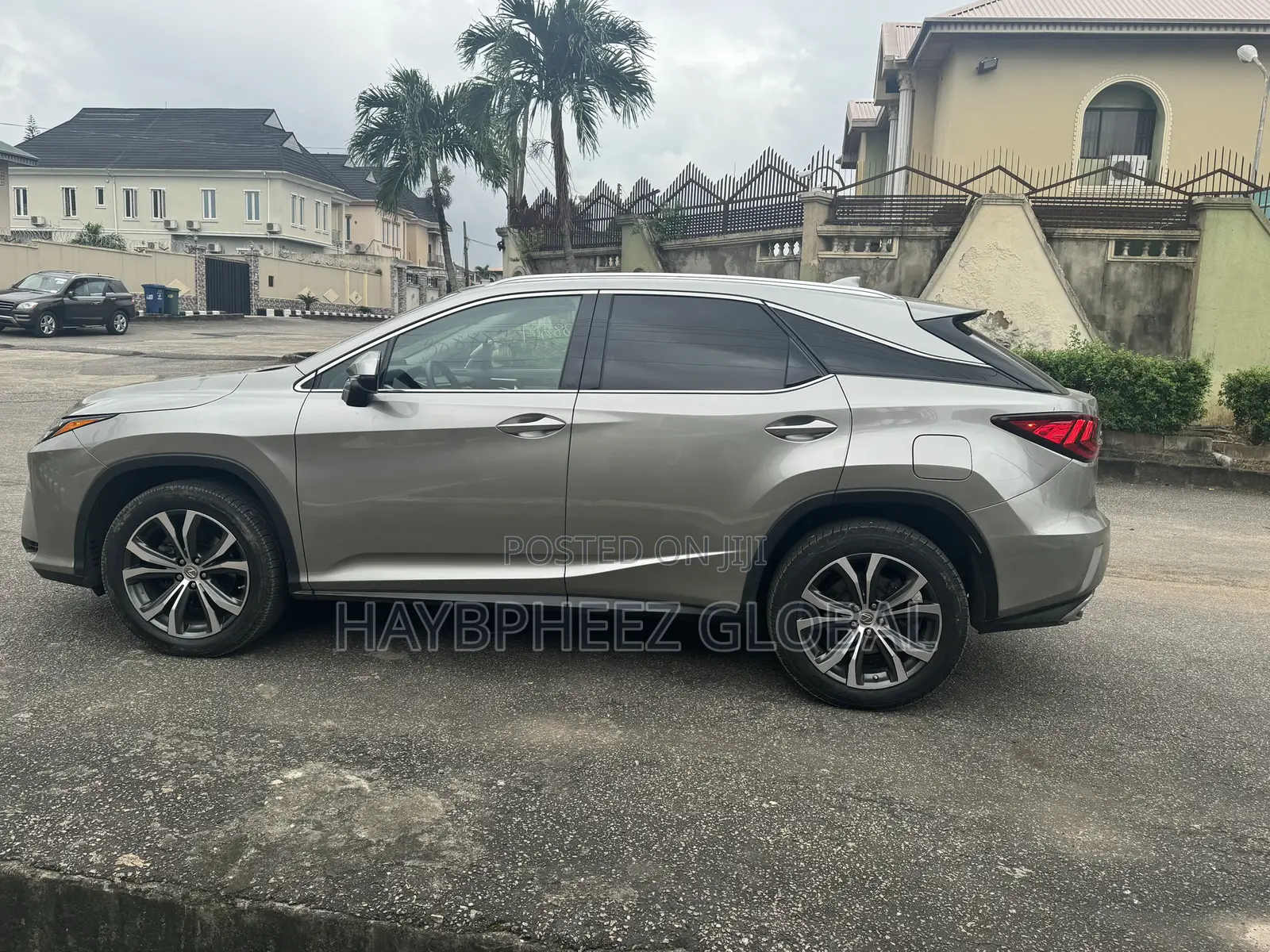 Lexus RX 350 AWD 2017 Gray
