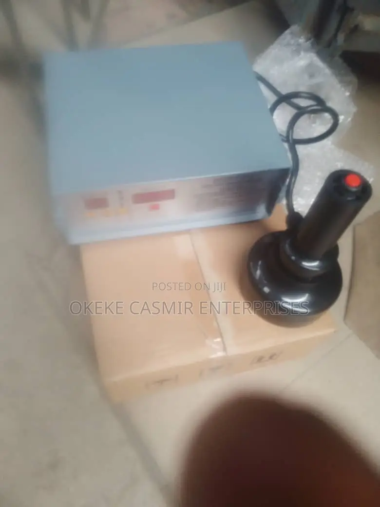 Induction Sealing Machine