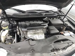 Toyota Camry 2011 Gray