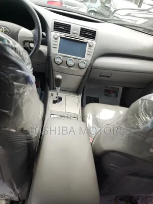 Toyota Camry 2011 Gray