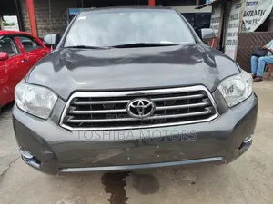 Toyota Highlander Sport 2010 Gray