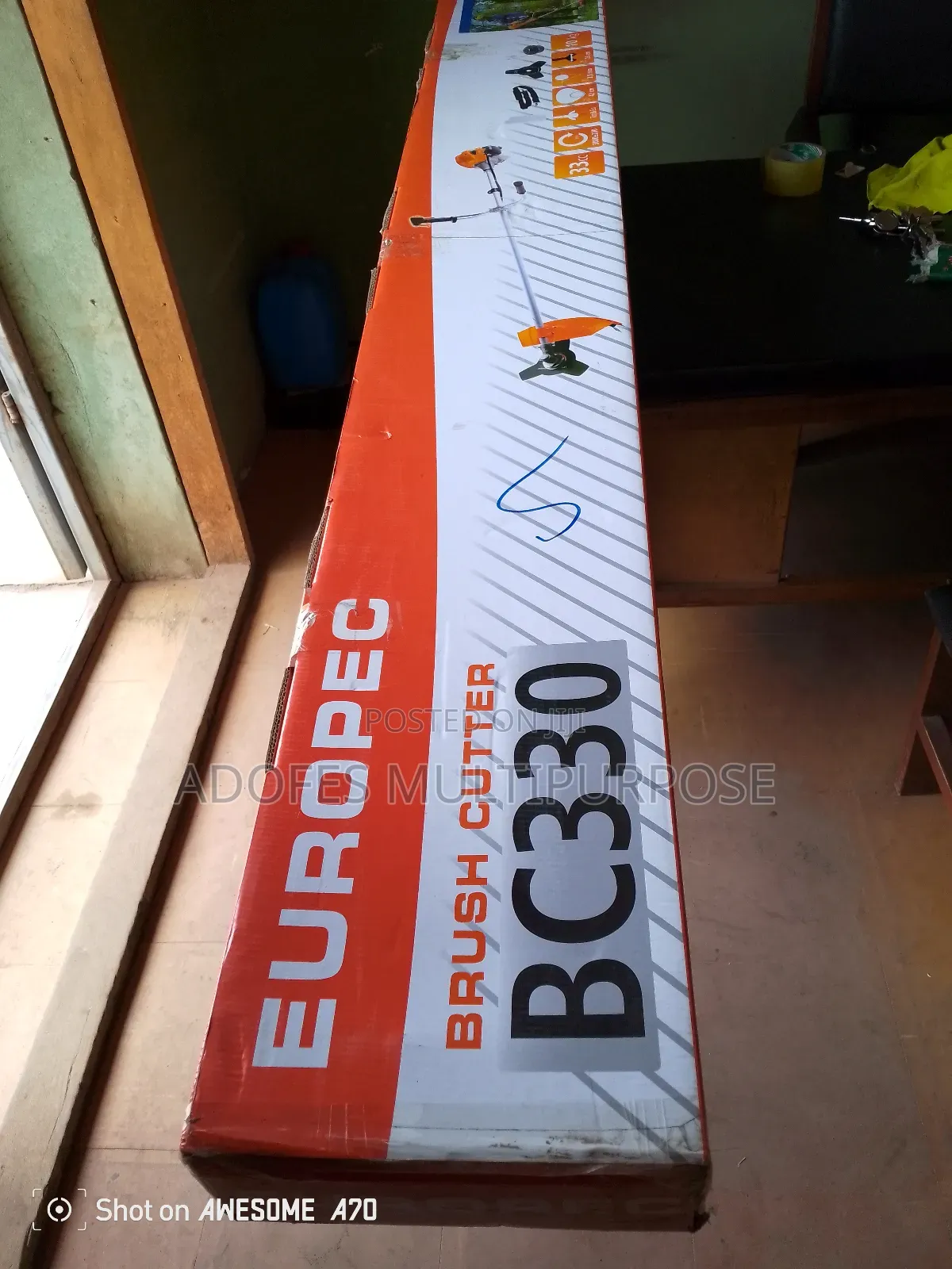 Brush Cutter Cutting Grass Europec Brand