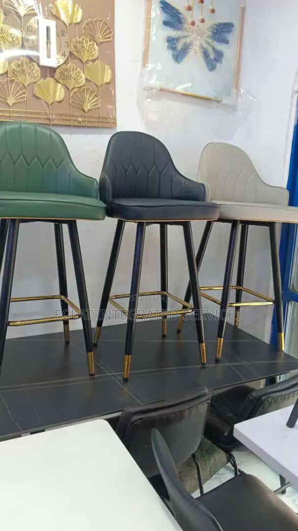High Chair for Bars