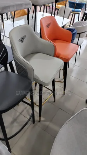 Photo - Unique Superstar Bar Stools