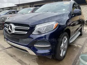 Mercedes-Benz GLE-Class GLE 350d 4MATIC 2016 Blue