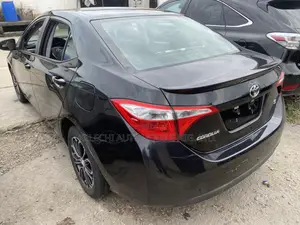 Toyota Corolla 2015 Black