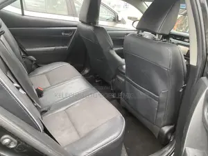 Toyota Corolla 2015 Black