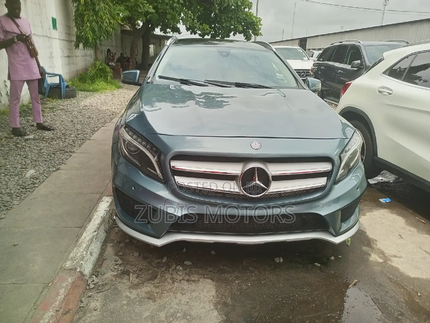 Mercedes-Benz GLA 250 2015 Blue