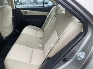 Toyota Corolla LE Eco 4dr Sedan (1.8L 4cyl CVT) 2015 Gold