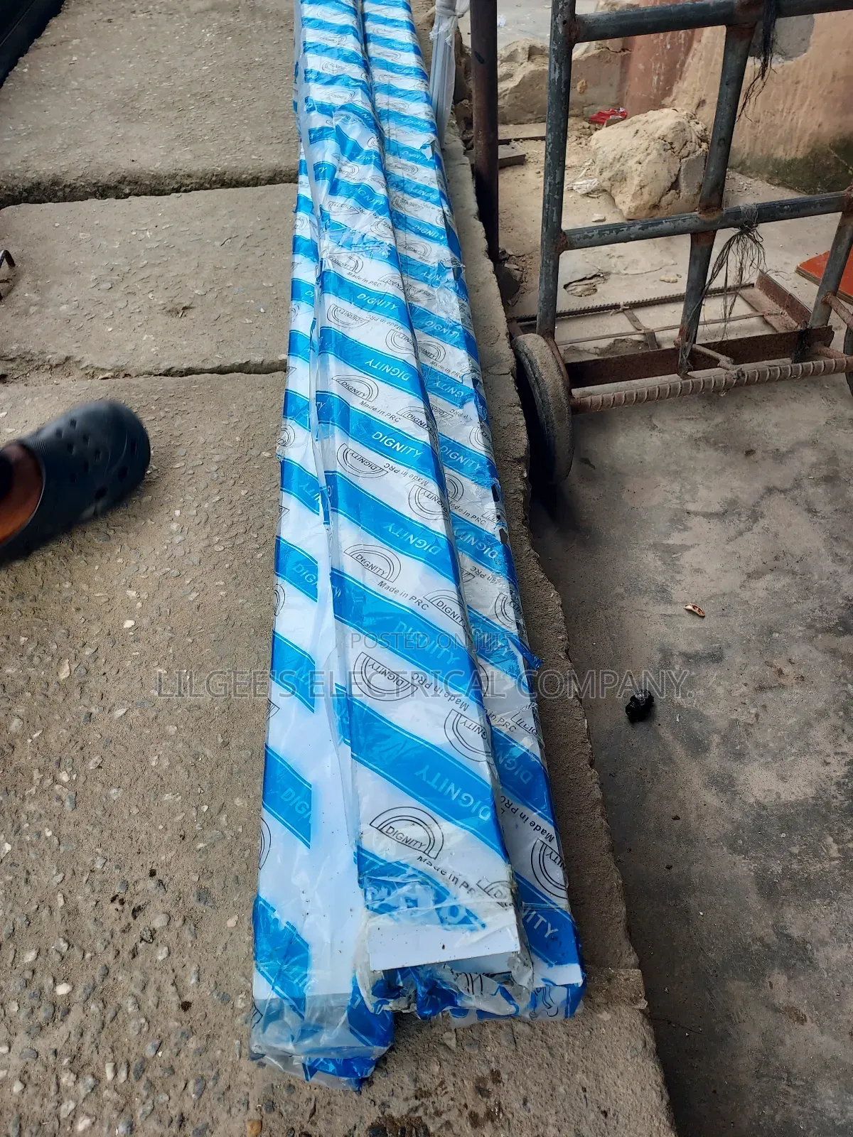 Original 100×100 Trunking Pipe