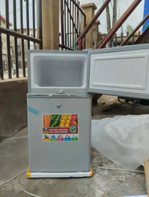 Original >Lg Double Door 110l Fridge Fast Ice Maker > 2 Yrs