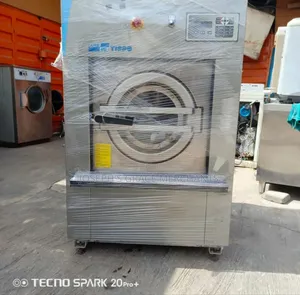 35kg Industrial Washing Machine Extractor. Italy