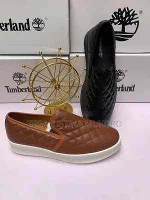 Timbaland Men's Flat Shoes