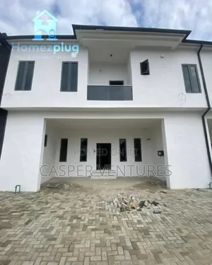 4bdrm Duplex in Vgc for rent