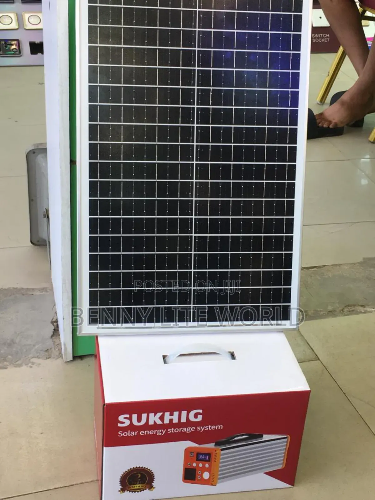 300 Watt Portable Solar Generator