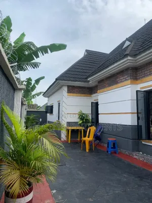 4bdrm Bungalow in Woji for sale
