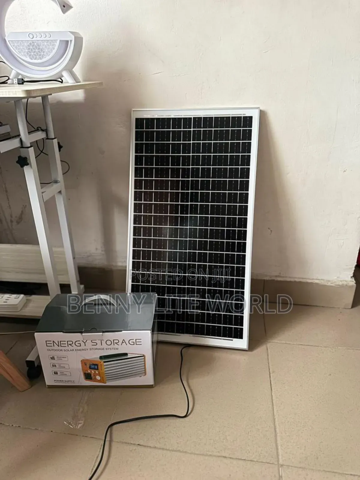 300 Watt Portable Solar Generator