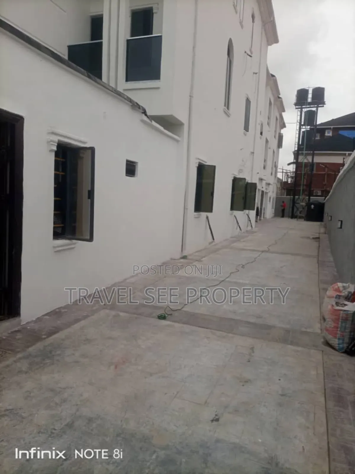 Furnished 2bdrm Mansion in Residential Area, Awoyaya for rent