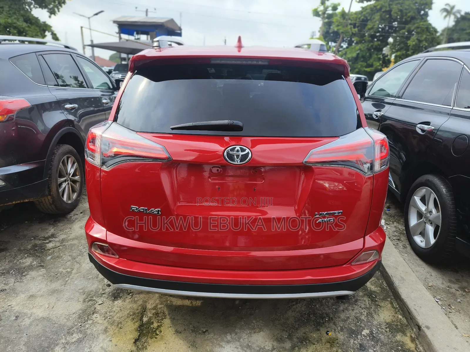 Toyota RAV4 2016 Red