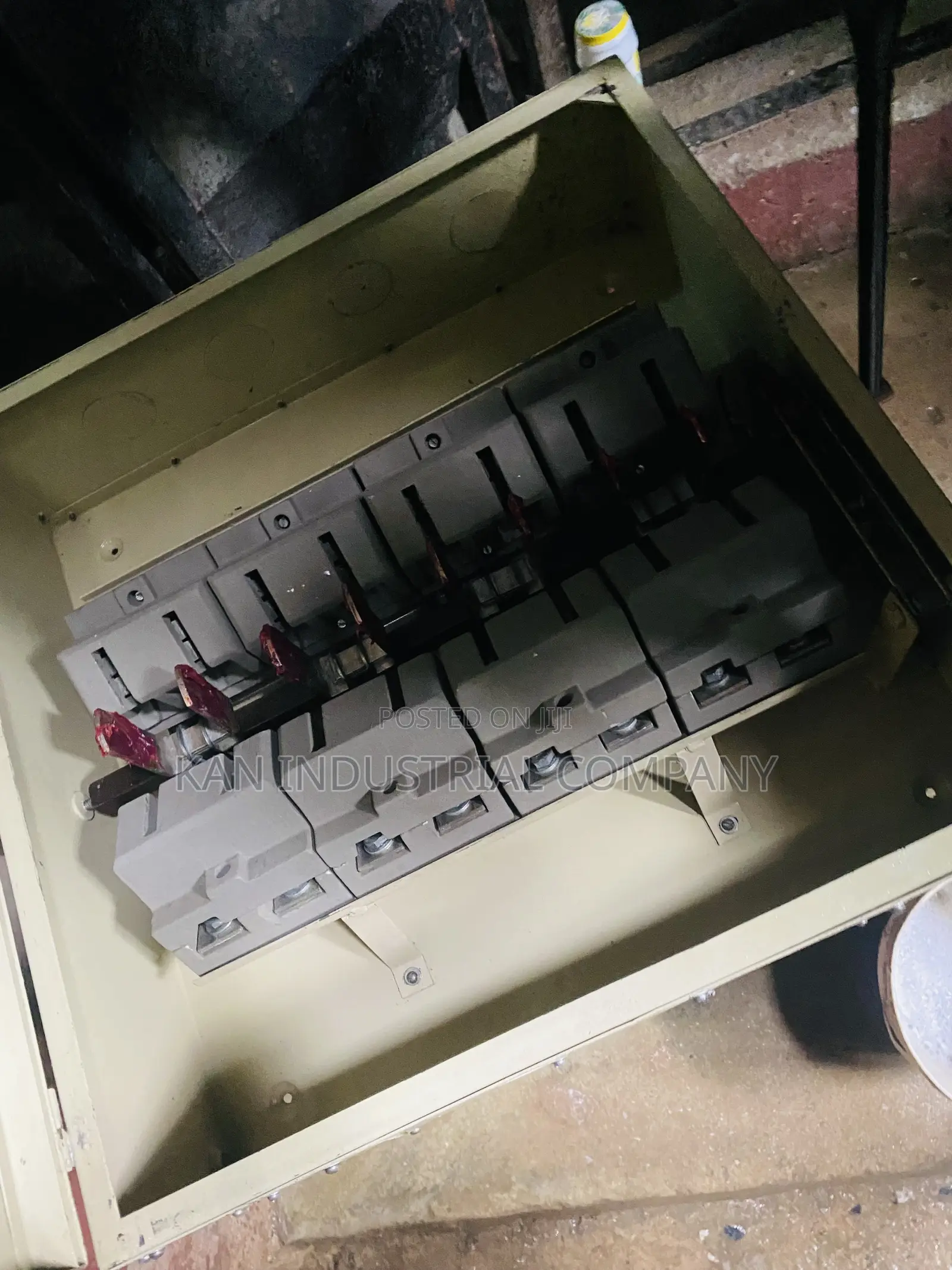 400amps Stanley Change Over
