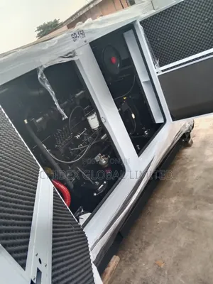 150 Kva Perkins Soundproof Diesel Generator 100% Copper Coil