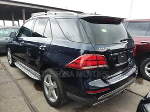 Mercedes-Benz GLE-Class GLE 350d 4MATIC 2016 Blue
