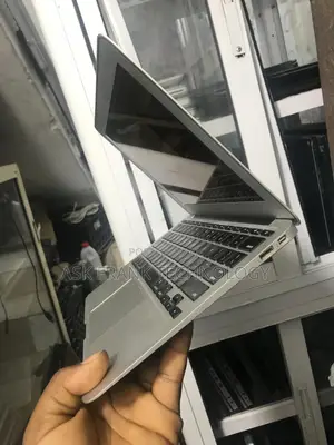 Laptop Apple MacBook 2012 4GB Intel Core I5 SSD 128GB