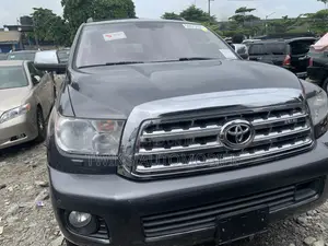 Toyota Sequoia 2012 Gray