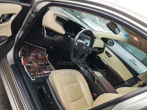 Toyota Avalon 2015 Brown