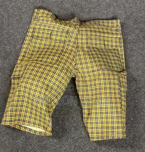 Simple Classic Men’S Short “32”