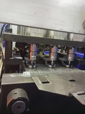 Automatic Pet Bottle Blower 3cavity