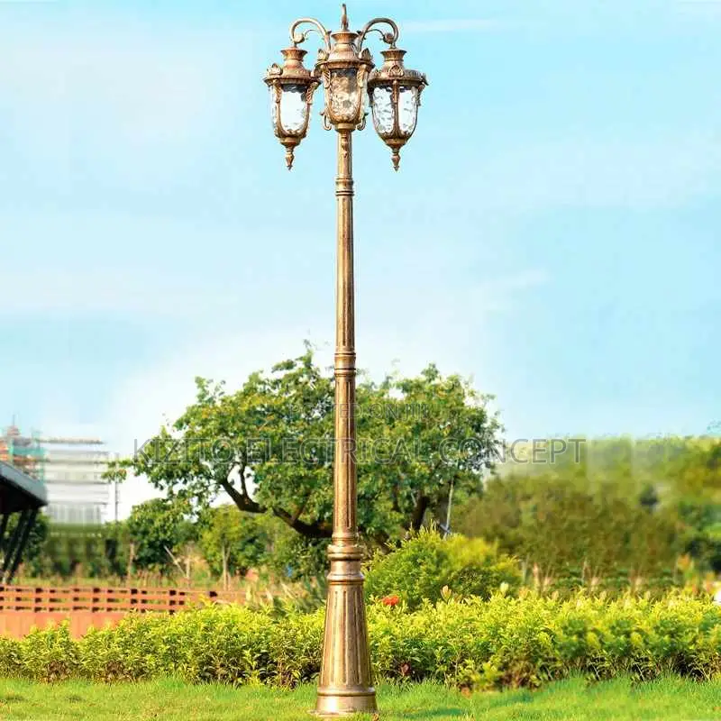 Standing Outdoor Lamp