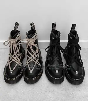 Dr Marten Luxury Boot