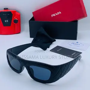 Prada Sunglasses| Quality Frames