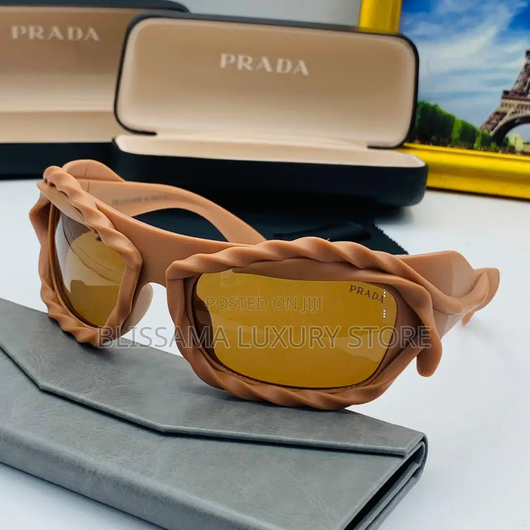 Prada Sunglasses| Quality Frames